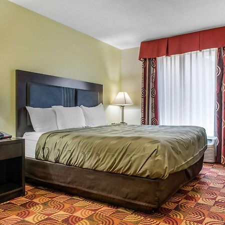 Quality Inn Bloomington Near University Ngoại thất bức ảnh