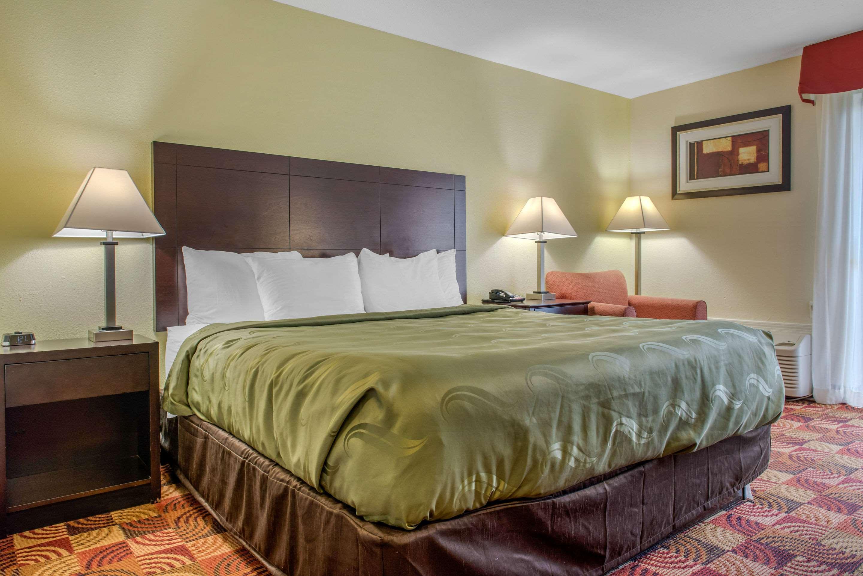 Quality Inn Bloomington Near University Ngoại thất bức ảnh