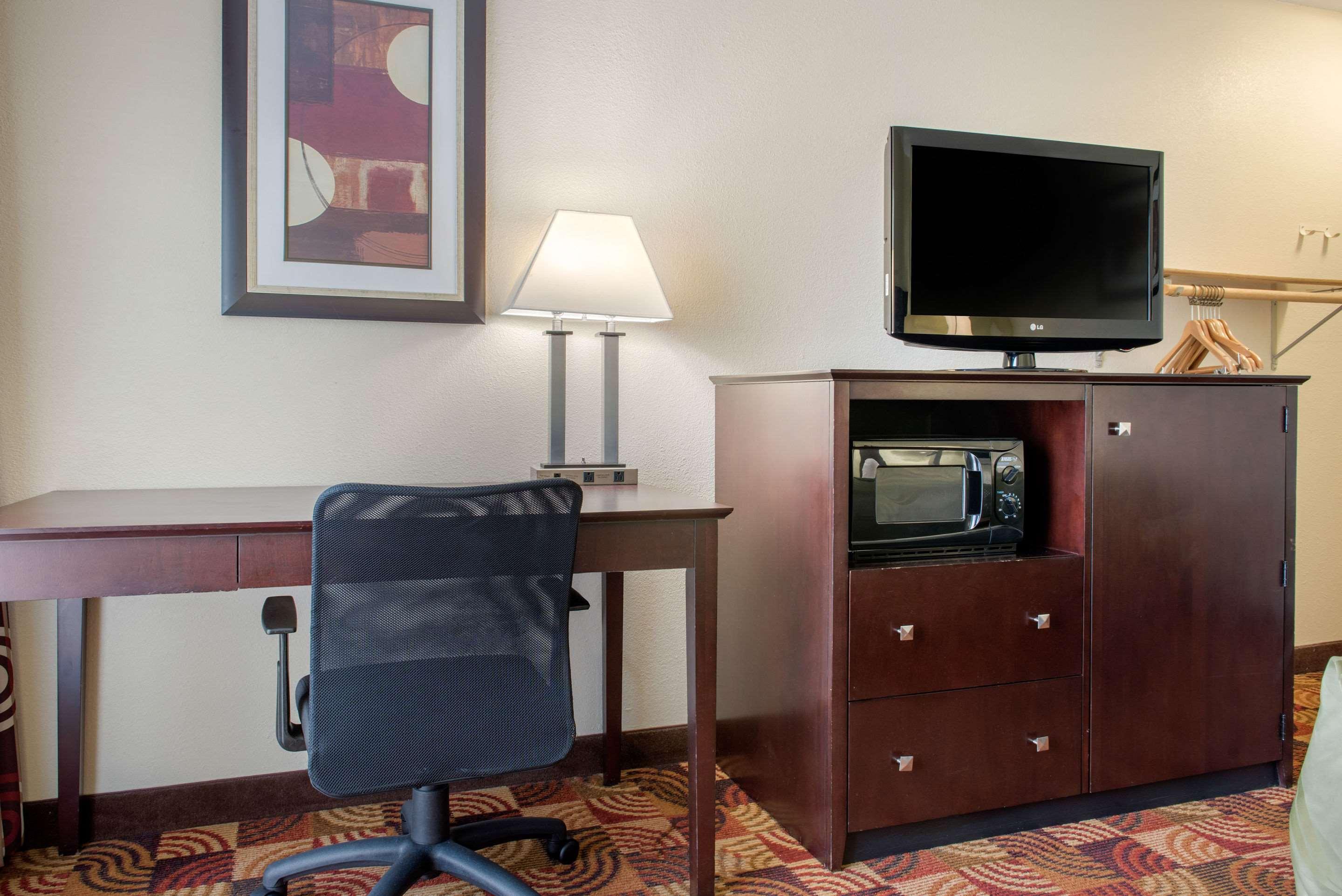 Quality Inn Bloomington Near University Ngoại thất bức ảnh