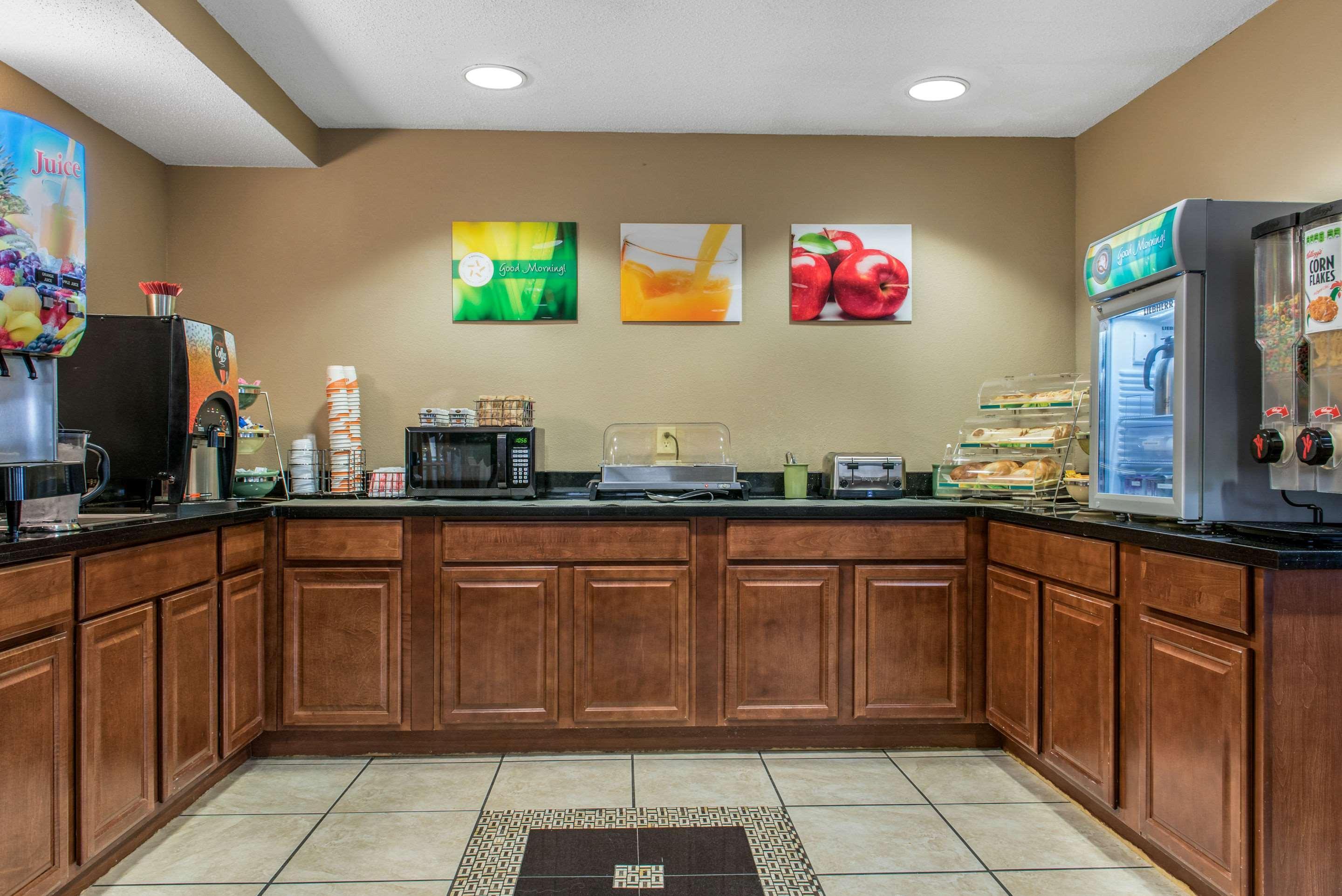 Quality Inn Bloomington Near University Ngoại thất bức ảnh