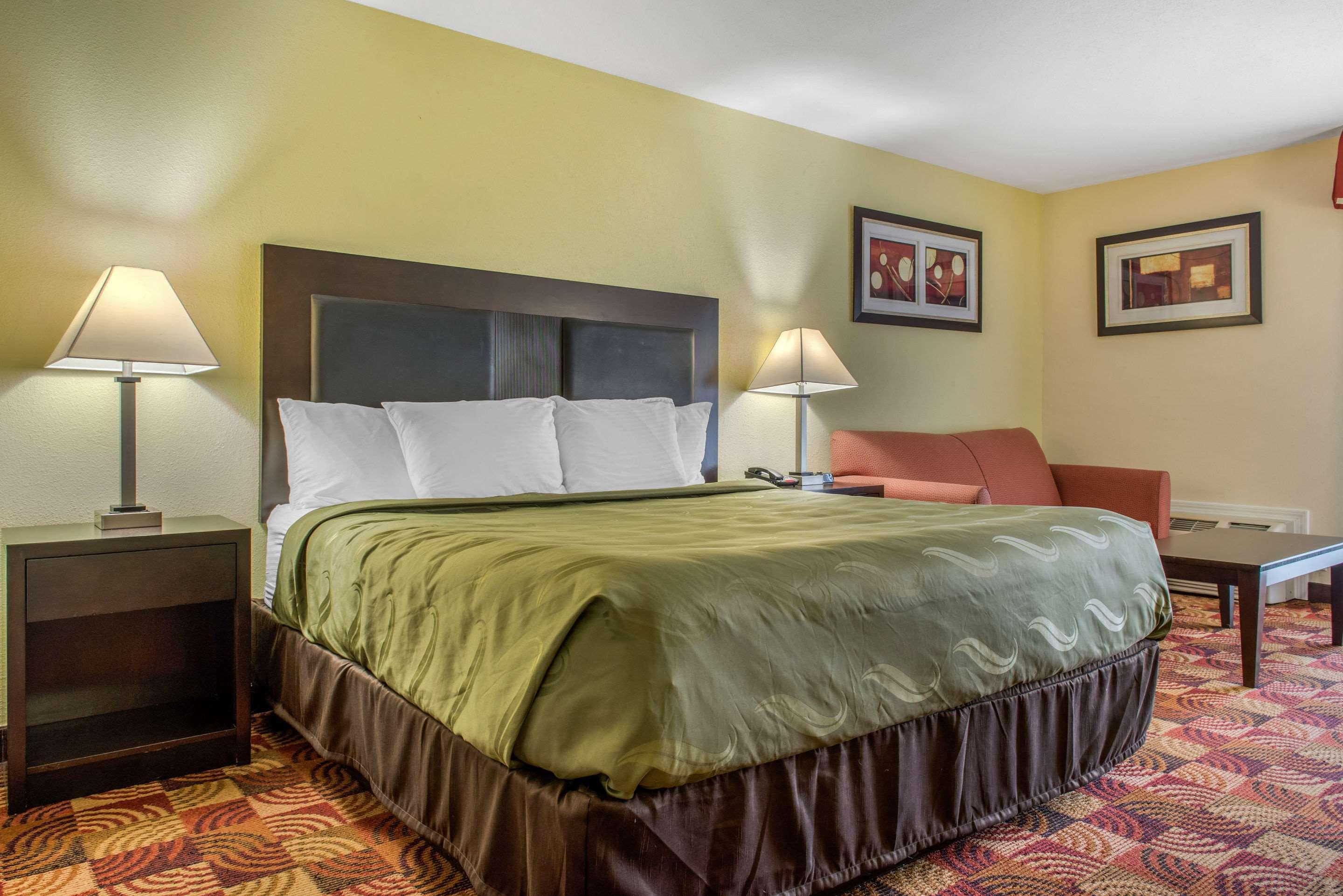 Quality Inn Bloomington Near University Ngoại thất bức ảnh