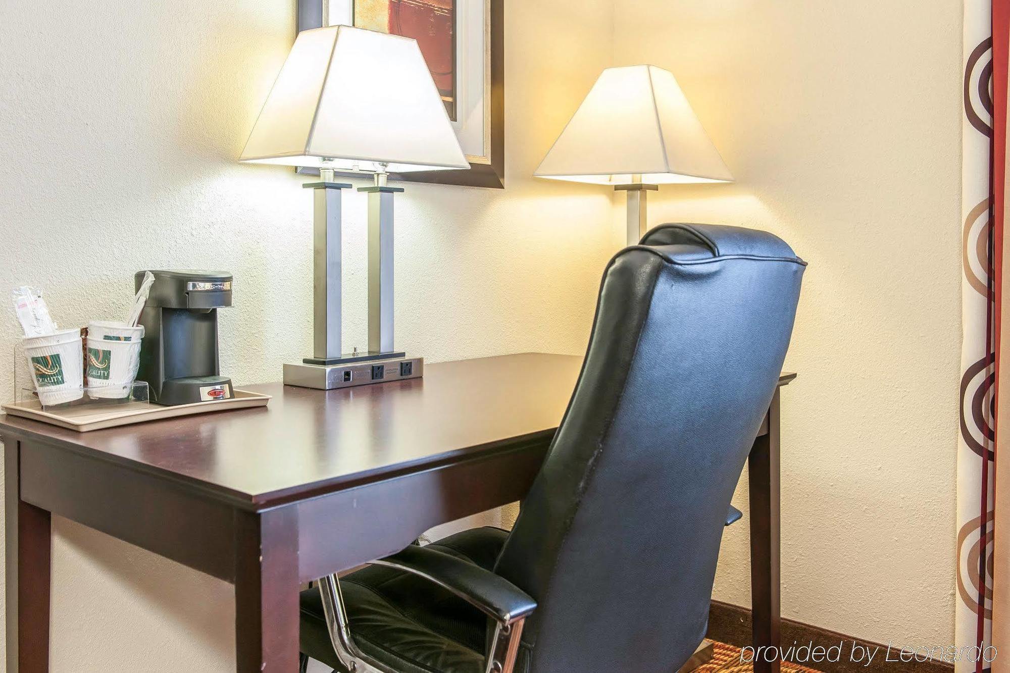 Quality Inn Bloomington Near University Ngoại thất bức ảnh