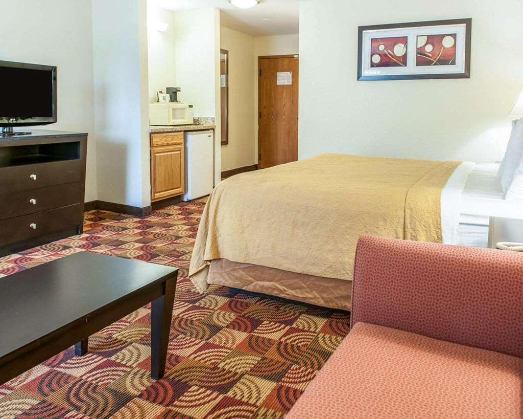 Quality Inn Bloomington Near University Phòng bức ảnh