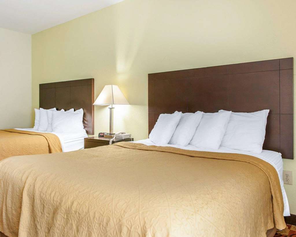 Quality Inn Bloomington Near University Phòng bức ảnh