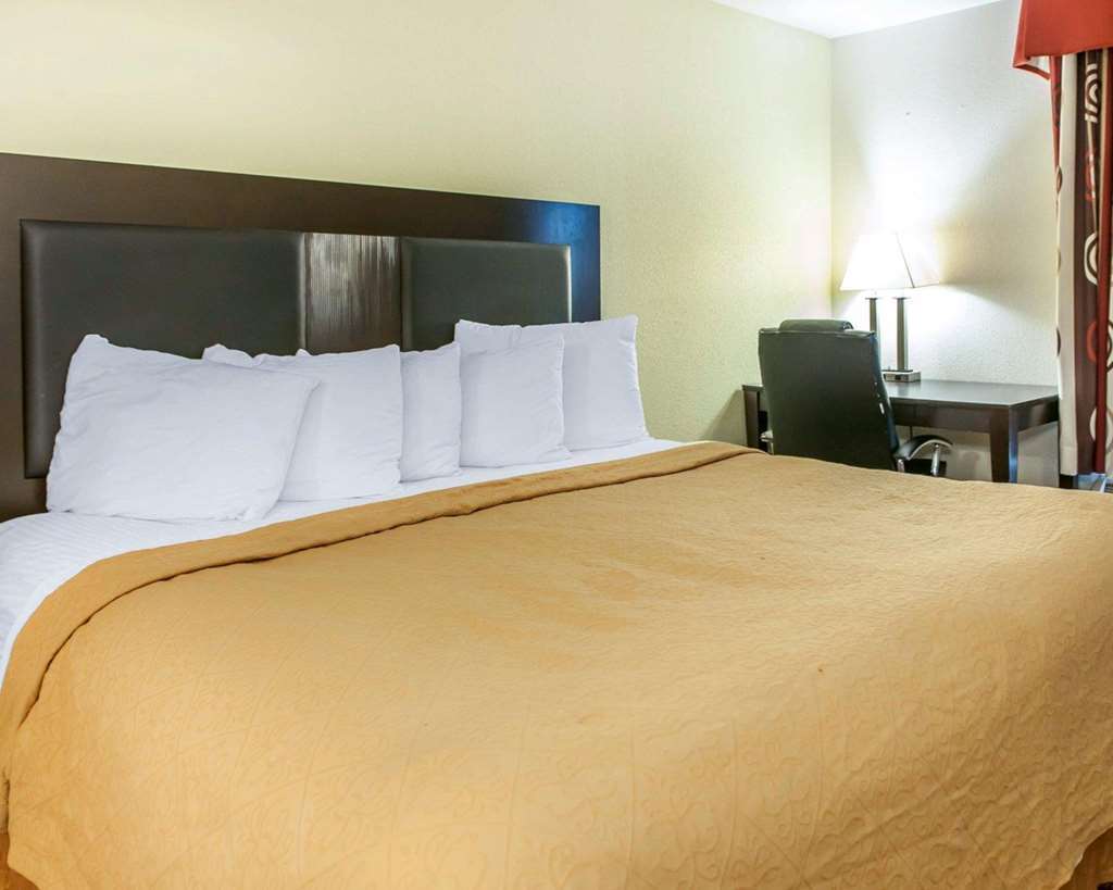 Quality Inn Bloomington Near University Phòng bức ảnh
