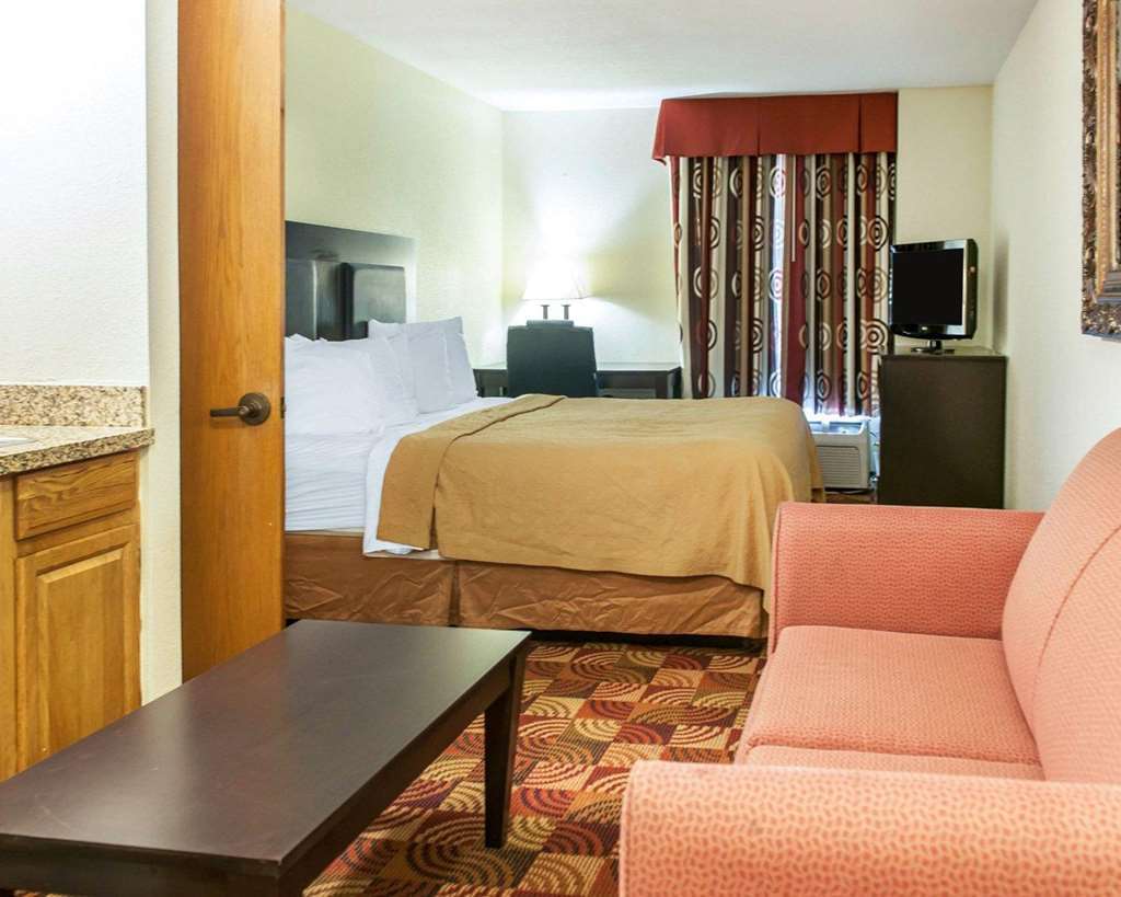 Quality Inn Bloomington Near University Phòng bức ảnh